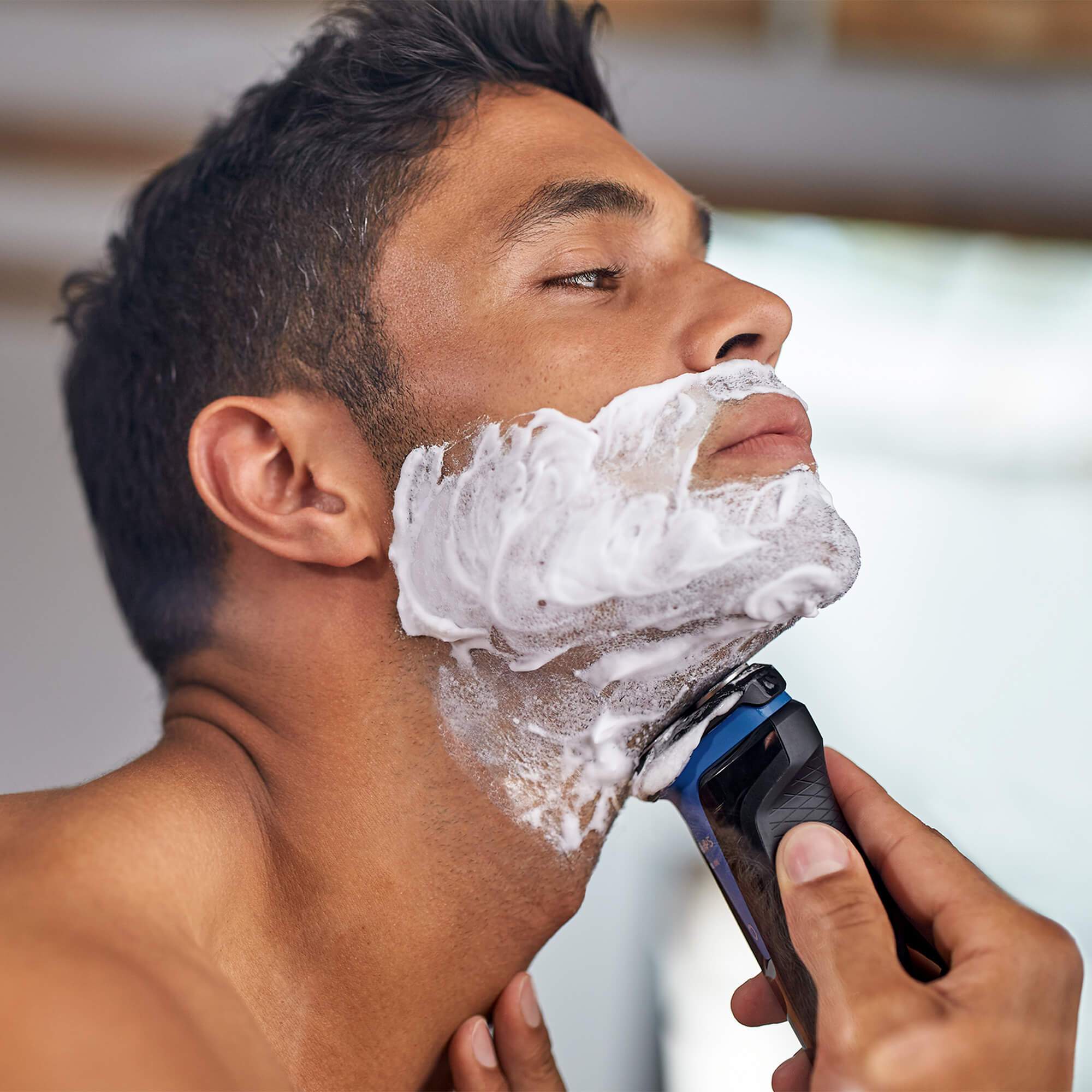 Afeitadora 3 Cabezas Aquatouch